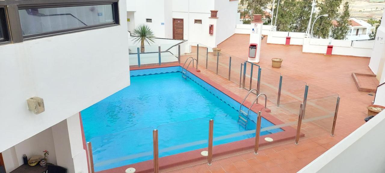 Los Cristianos Apartment, 1 Bedroom Wifi Free & Big Terrace Eksteriør billede